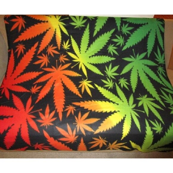 Unbranded Other - New Marijuana Pot Leaves Leaf Fleece Throw Blanket Gift Rasta Weed Colorado SOFT